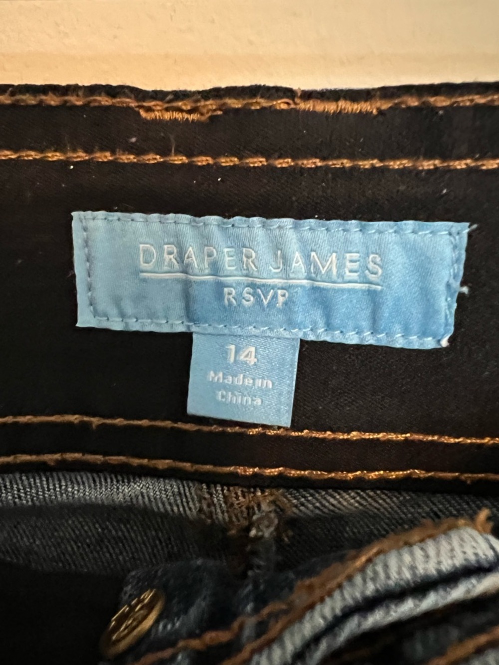 Draper James Women's High Rise Wide Leg Jeans Size 14 - Picture 8 of 10